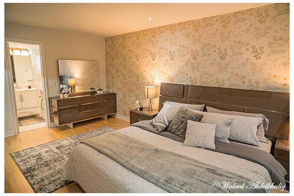 מיסיסאוגה Sunroom House - 4 Bedrooms מראה חיצוני תמונה